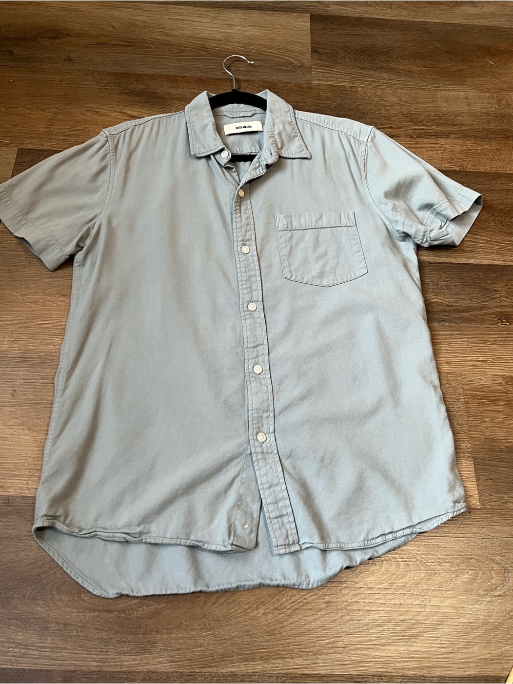 Buck Mason Draped Twill Short Sleeve One-Pocket Shirt – Gray/Green